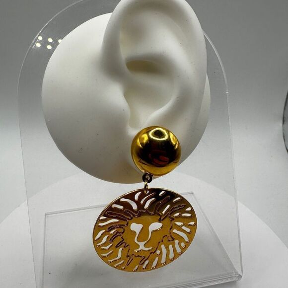 Vintage 1980s Anne Klein gold tone lion earring and brooch set! - Picture 8 of 11